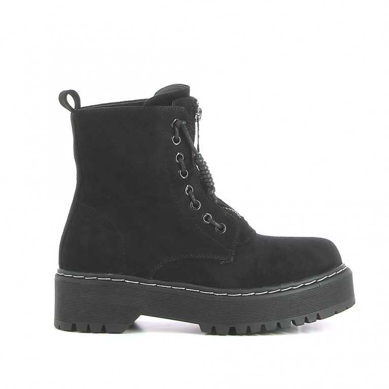 bottine avec lacet devant