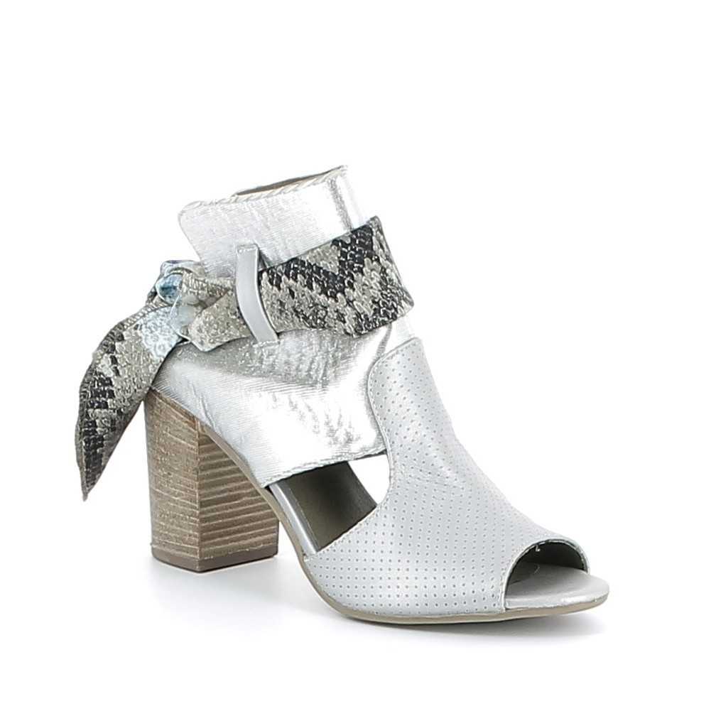 sandale a talon ouvert derriere