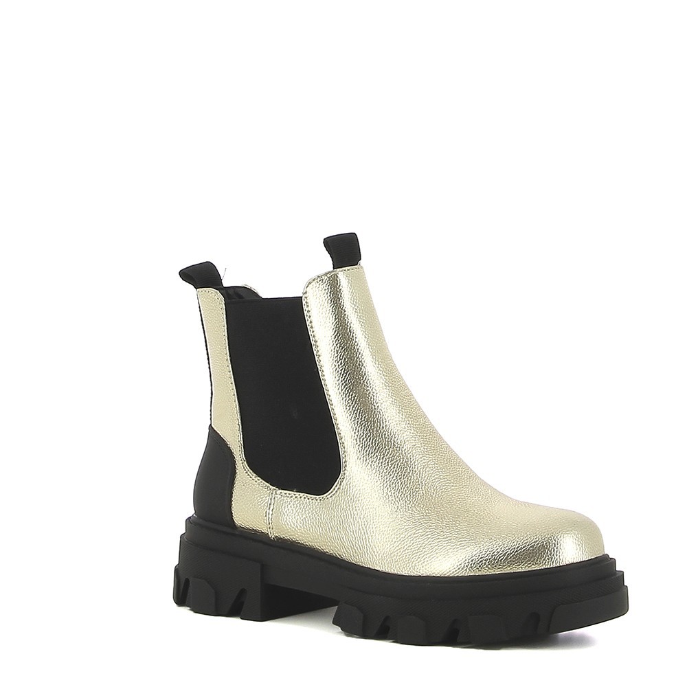 low boots ouverte devant